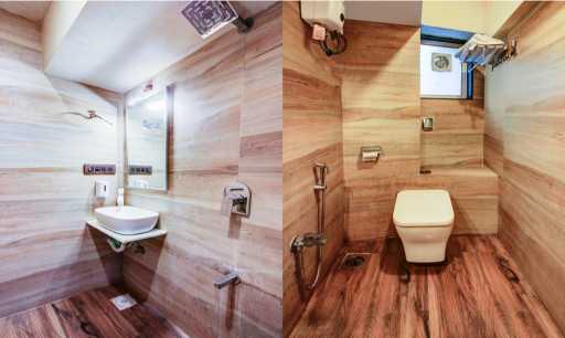 Second bathroom at PG near Mumbai Airport Santacruz East